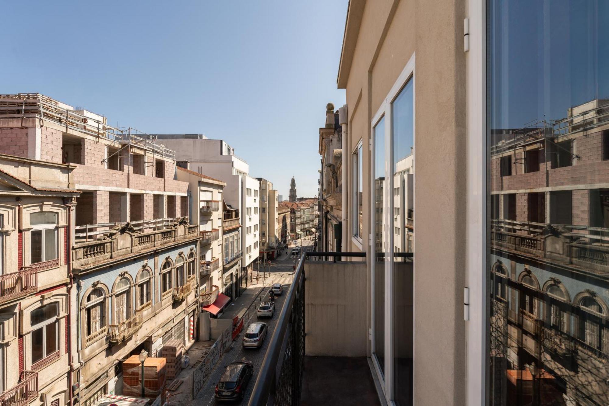 Host Wise - Colorful Bright Flat With Balcony Apartman Porto Kültér fotó