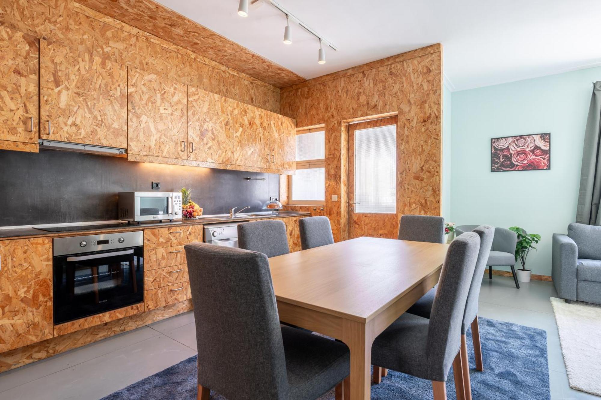 Host Wise - Colorful Bright Flat With Balcony Apartman Porto Szoba fotó