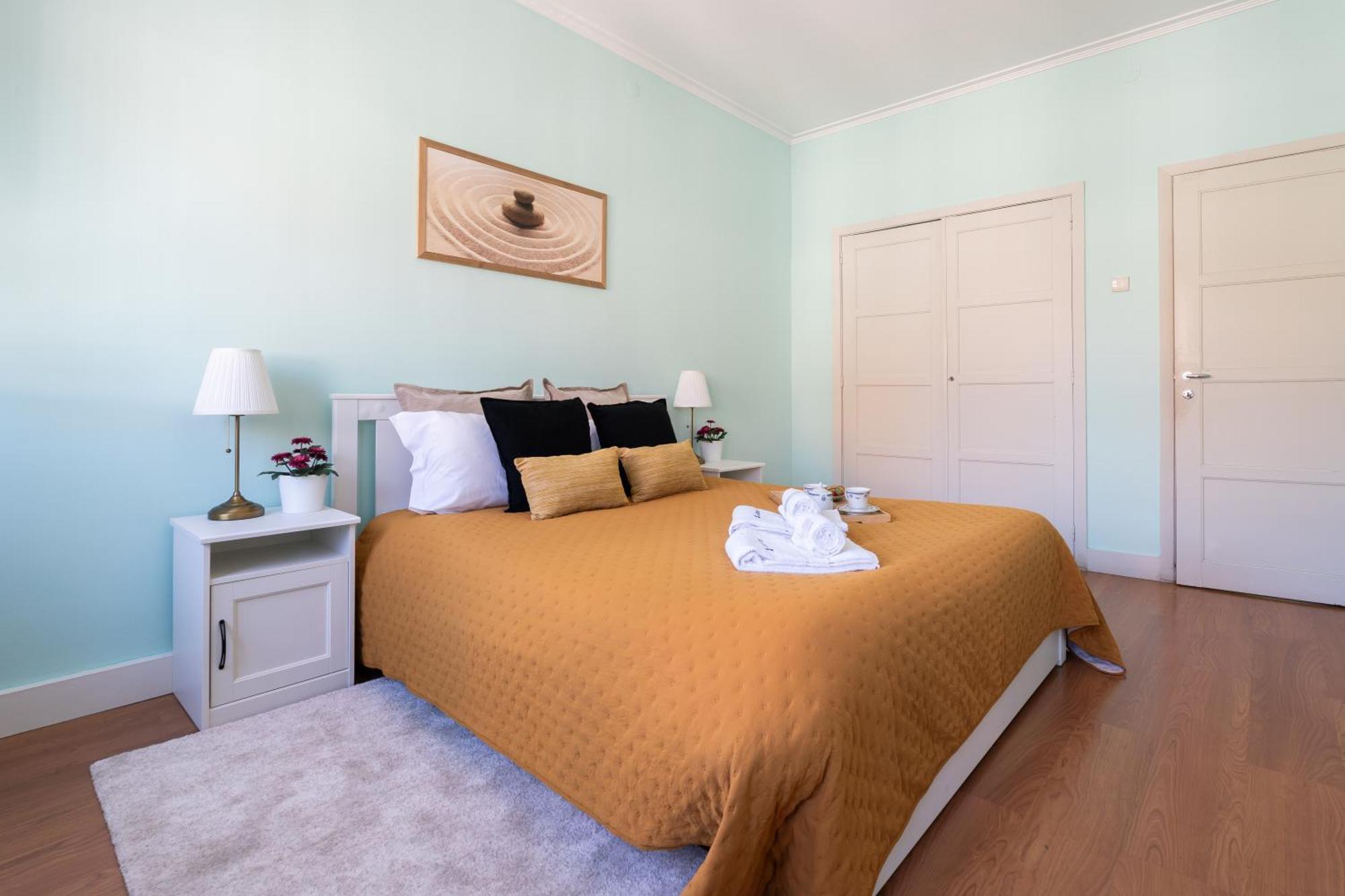 Host Wise - Colorful Bright Flat With Balcony Apartman Porto Szoba fotó
